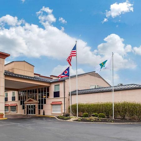 Quality Hotel Conference Center Cincinnati Блу Аш Экстерьер фото