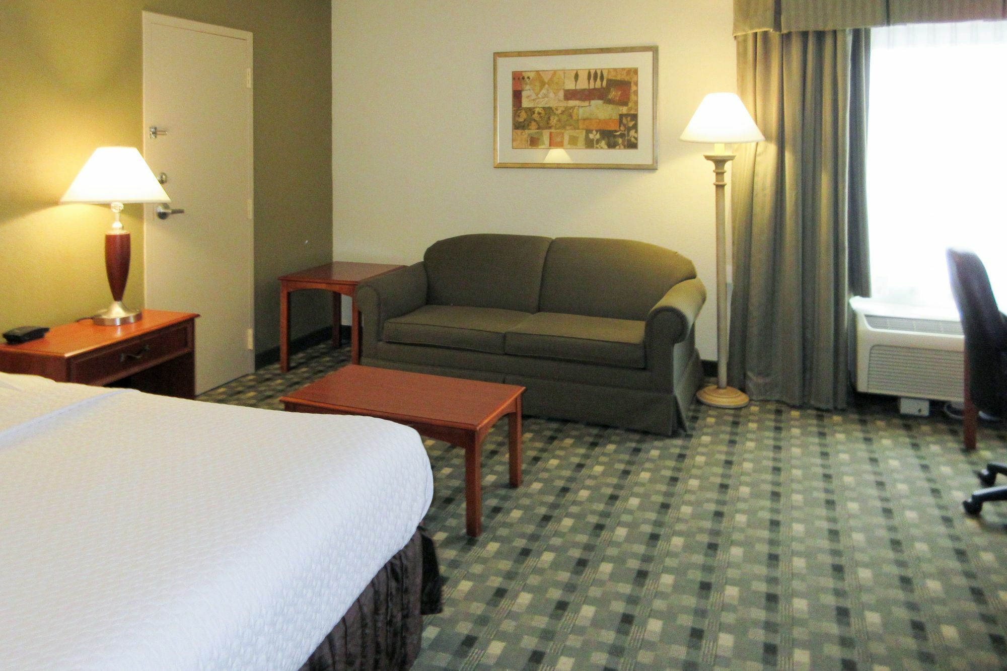 Quality Hotel Conference Center Cincinnati Блу Аш Экстерьер фото